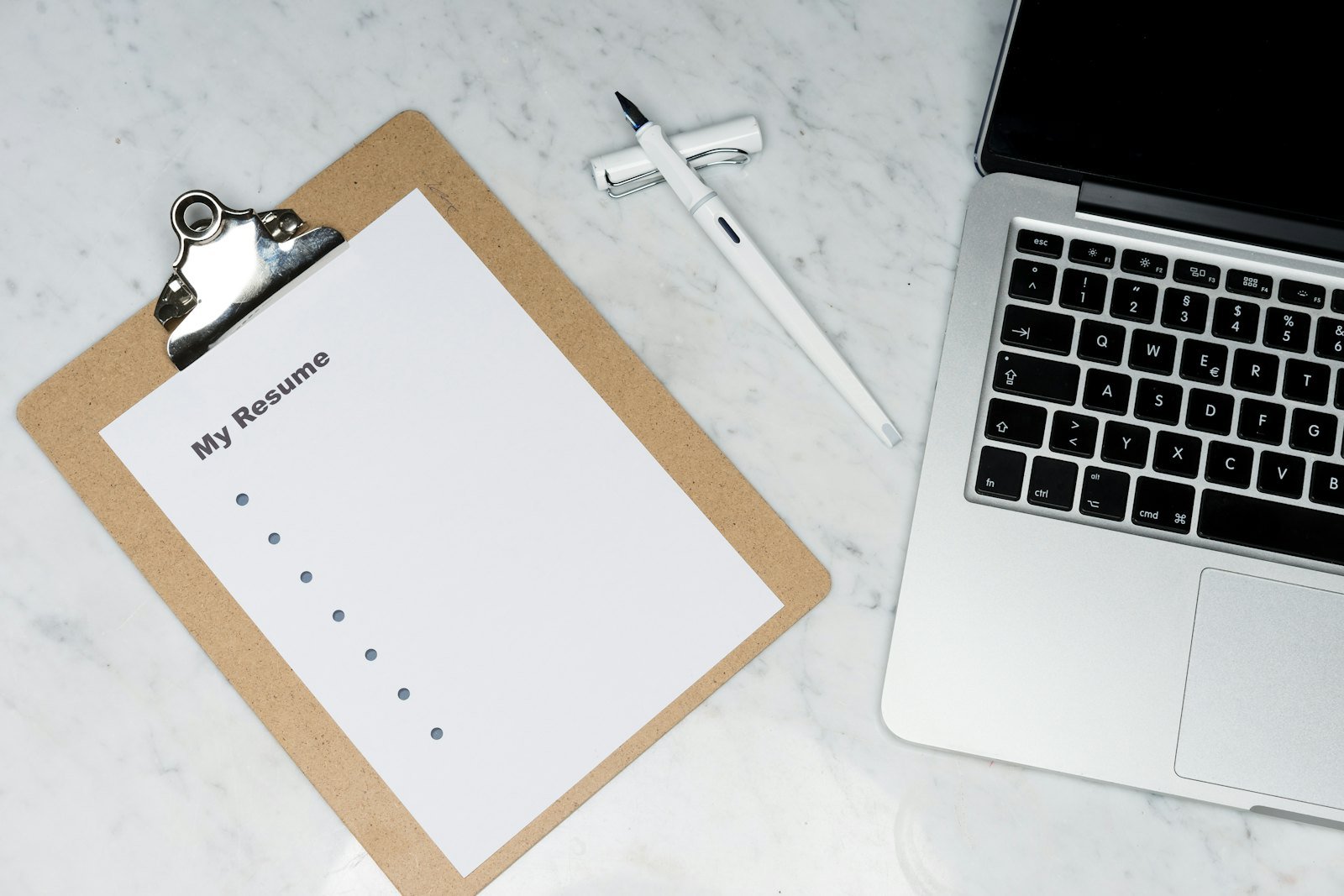 Resume vs CV: Which One Do You Need by Country